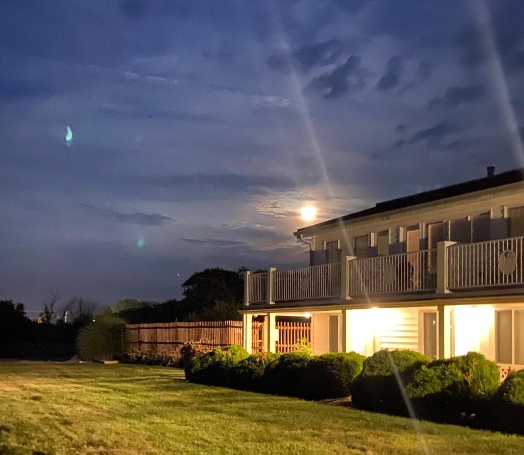 Tilghman Island Inn Exterior photo